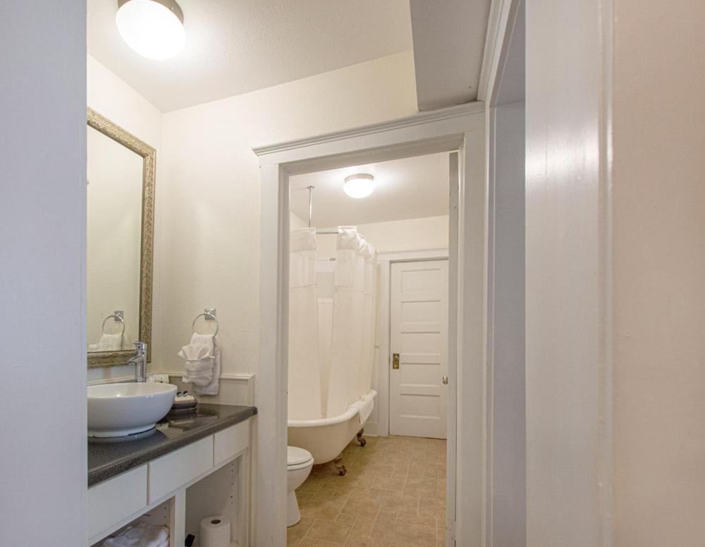 Eldorado Suites Hotel Bisbee Room photo